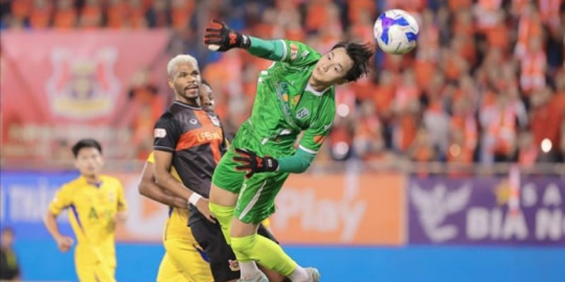Đội hình dự kiến và góc nhìn kèo châu Á trận Becamex vs SLNA